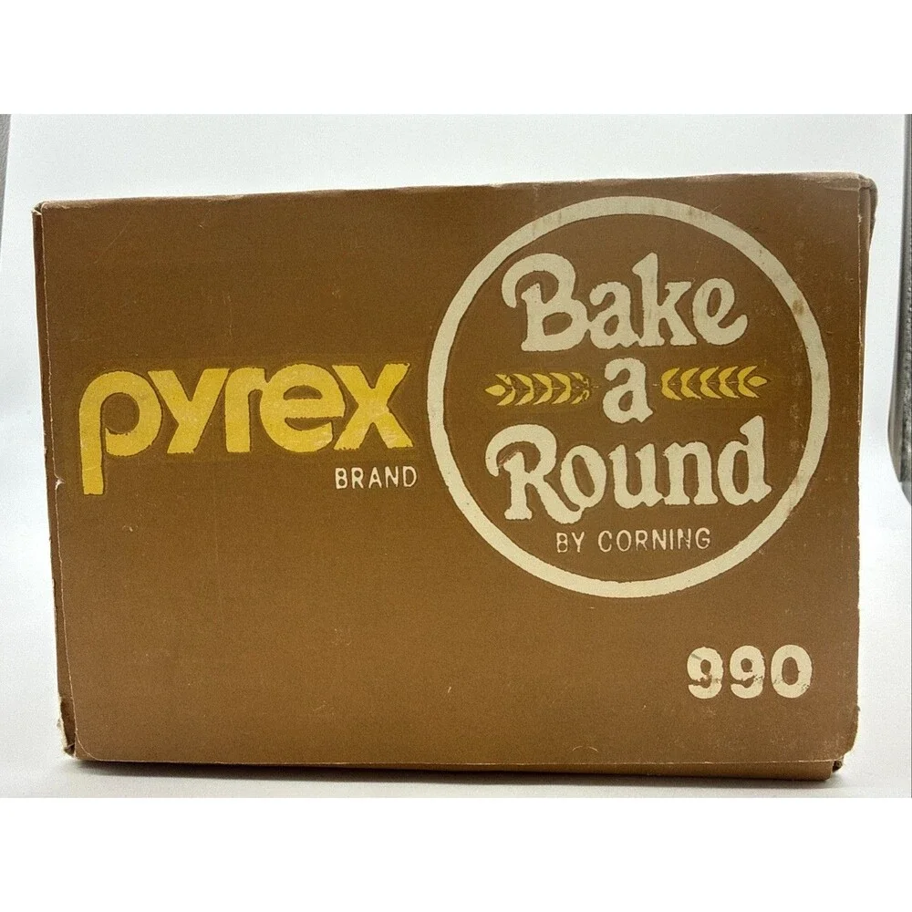 Vintage Pyrex Bake A Round Bread Maker-Item #990-Complete with Box